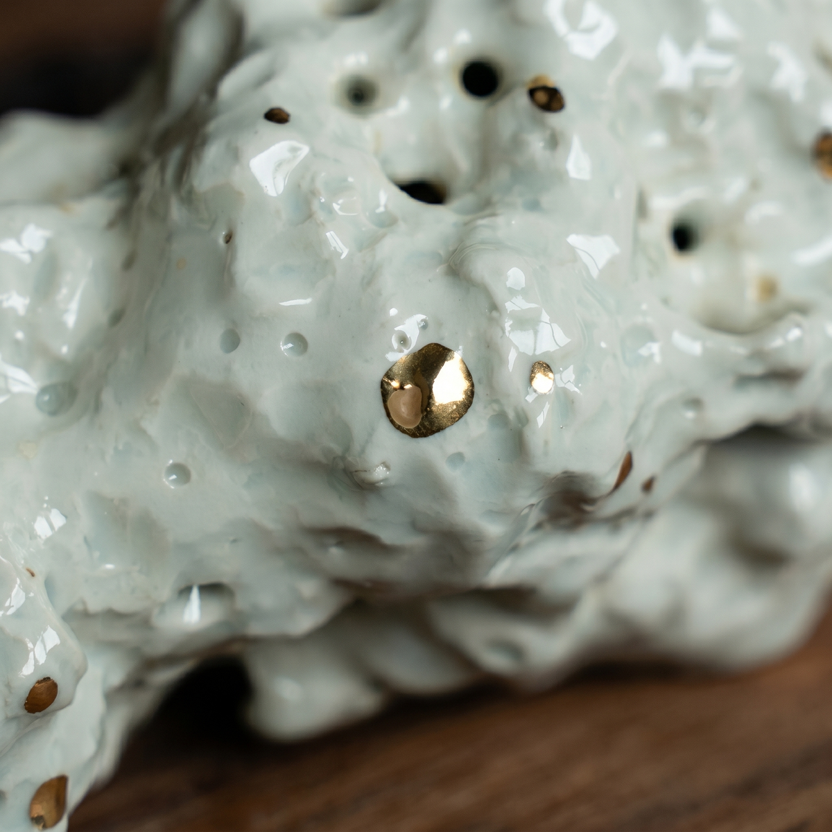 How to Tell If Porcelain Is Real Before You Buy