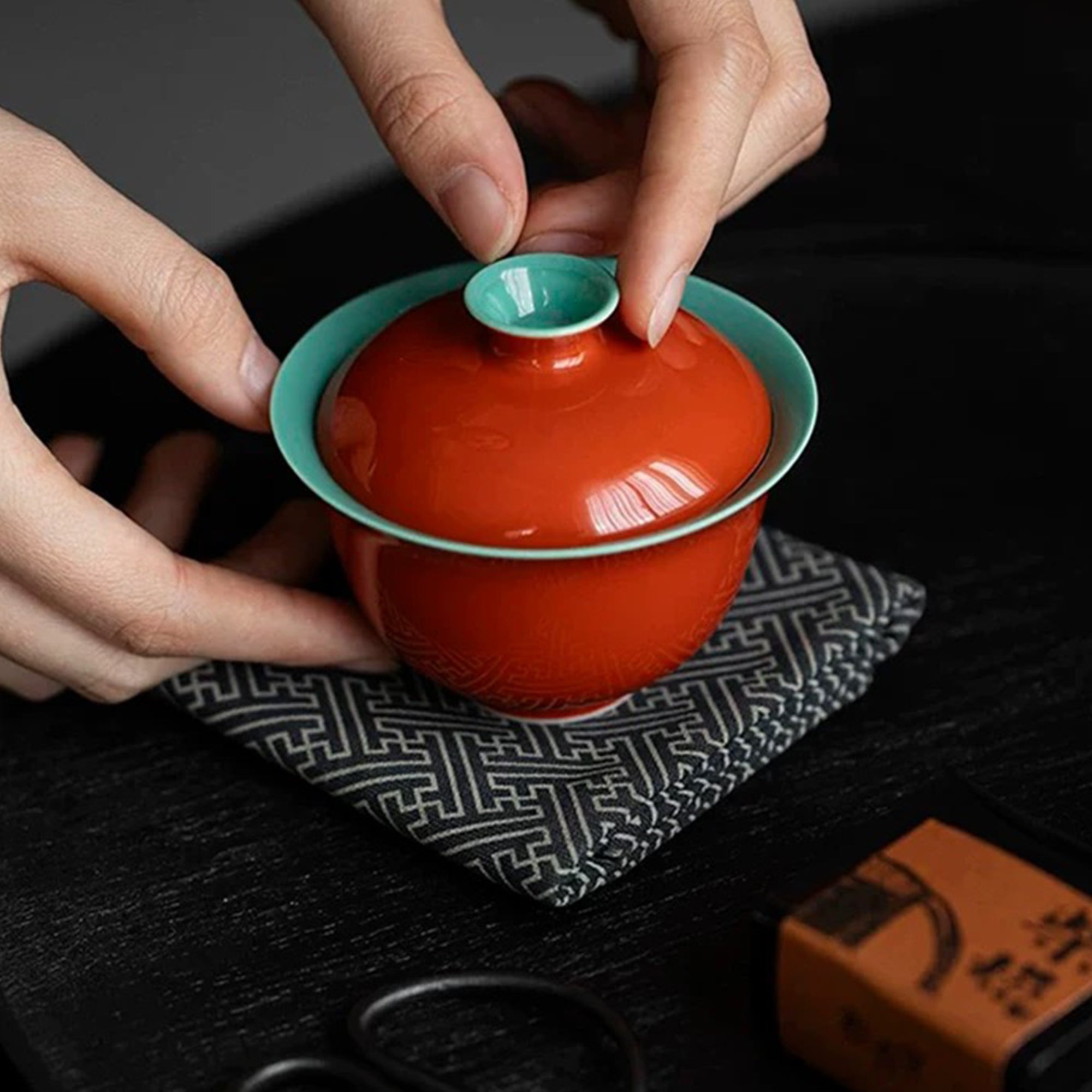 Vermilion Grace Gaiwan