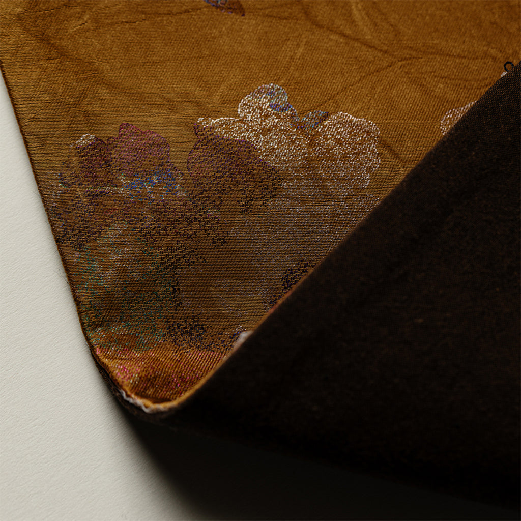 Autumn Whisper – Silk Table Mat