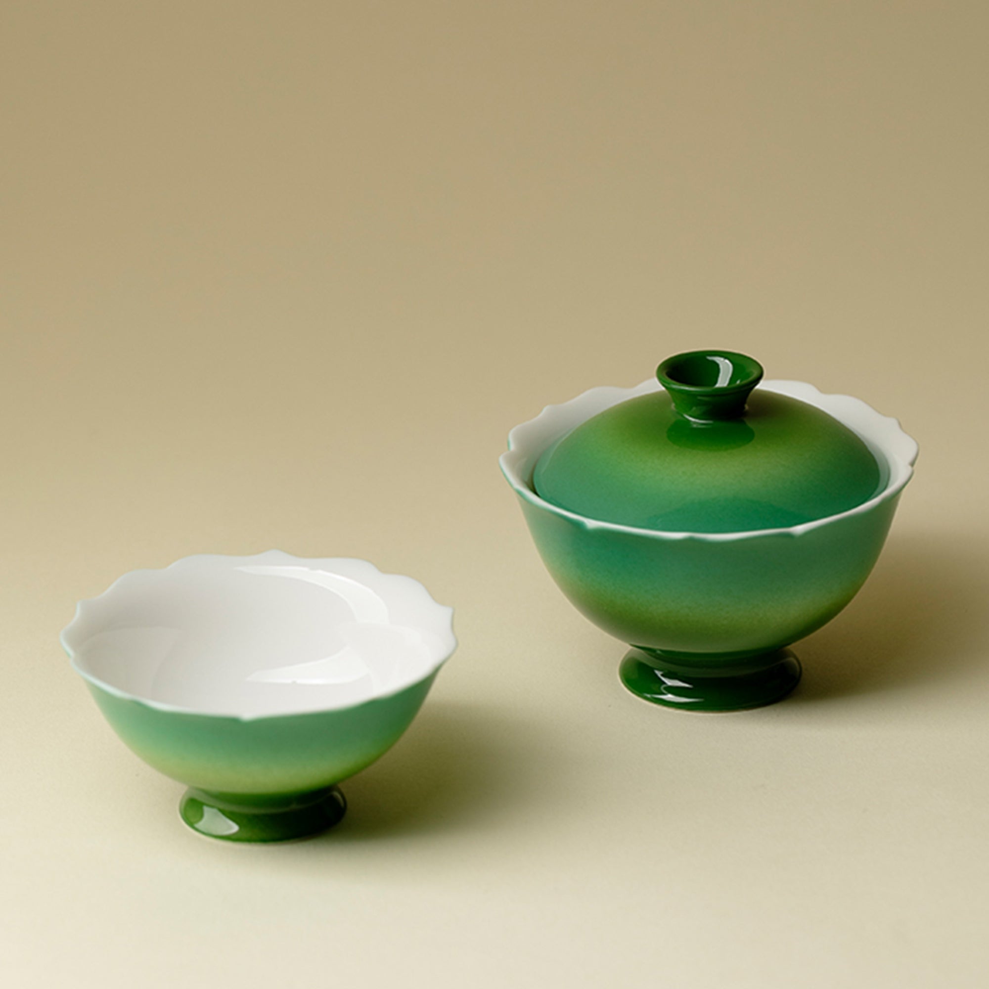 Verdant Wave Tea Cup