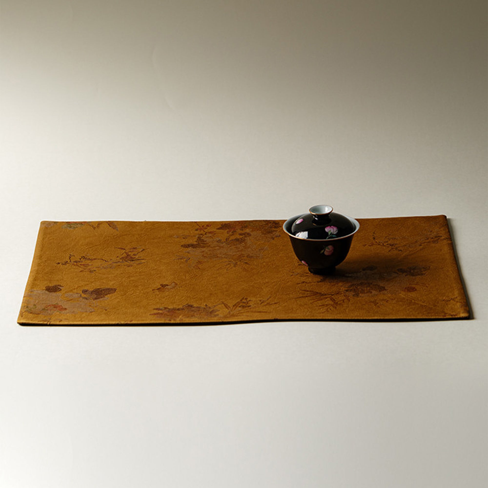 Autumn Whisper – Silk Table Mat