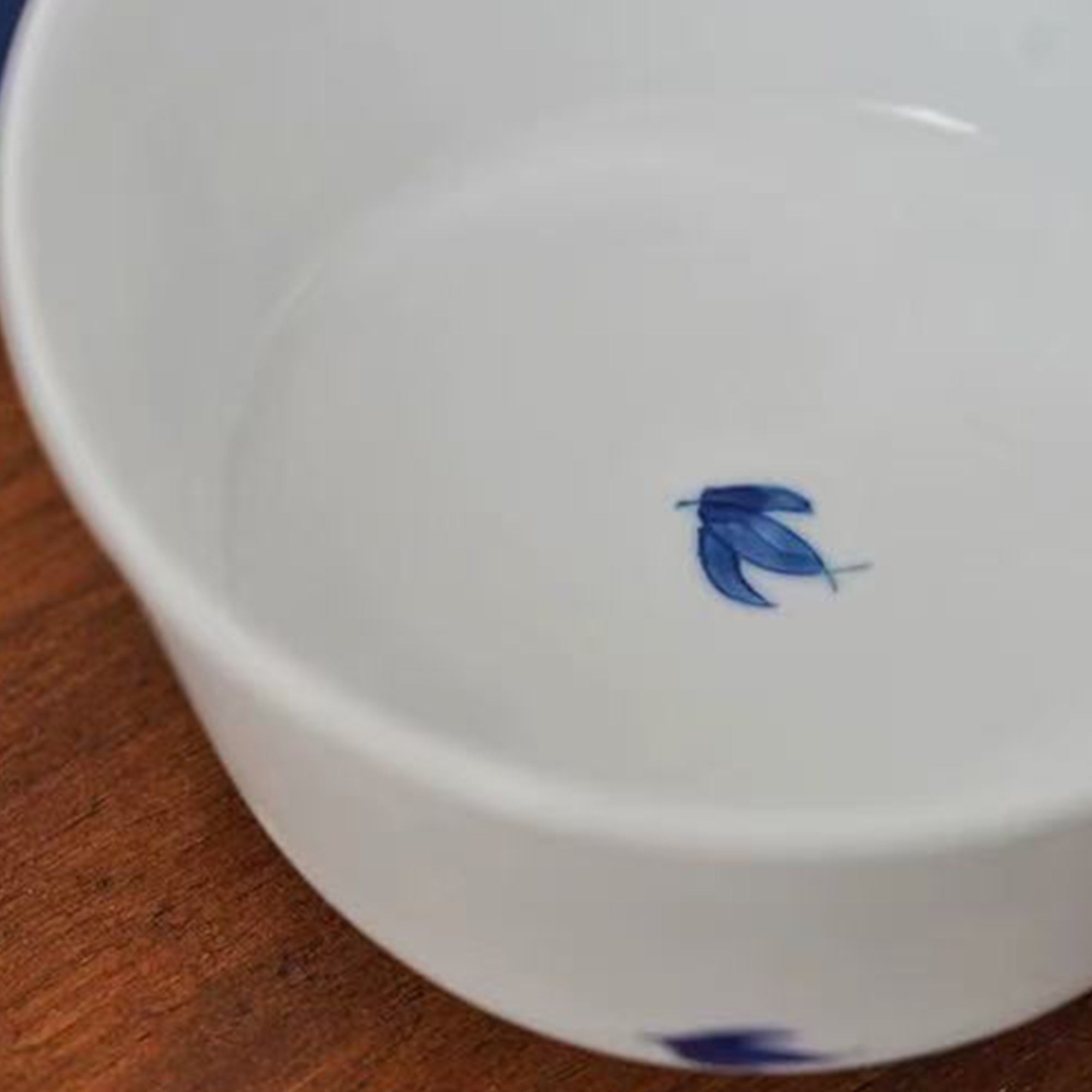 Indigo Petals Duo – 8-Piece Blue & White Porcelain Dinner Set for 2 People