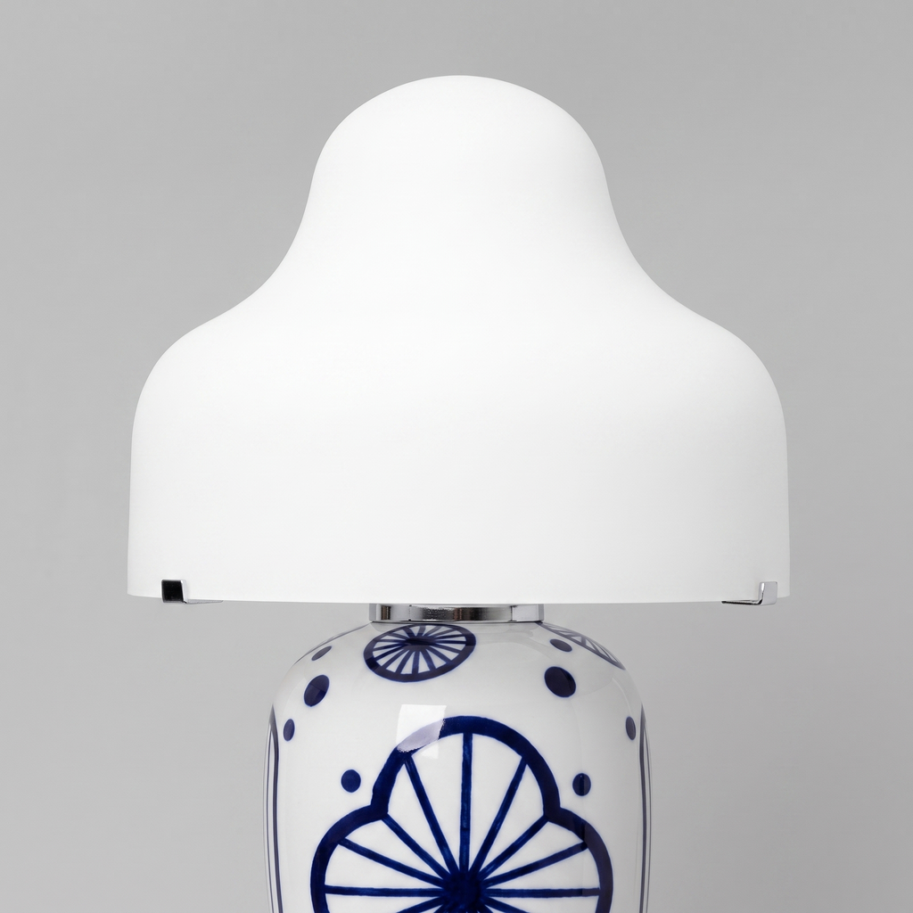 Cerunelle Azure Bloom Table Lamp
