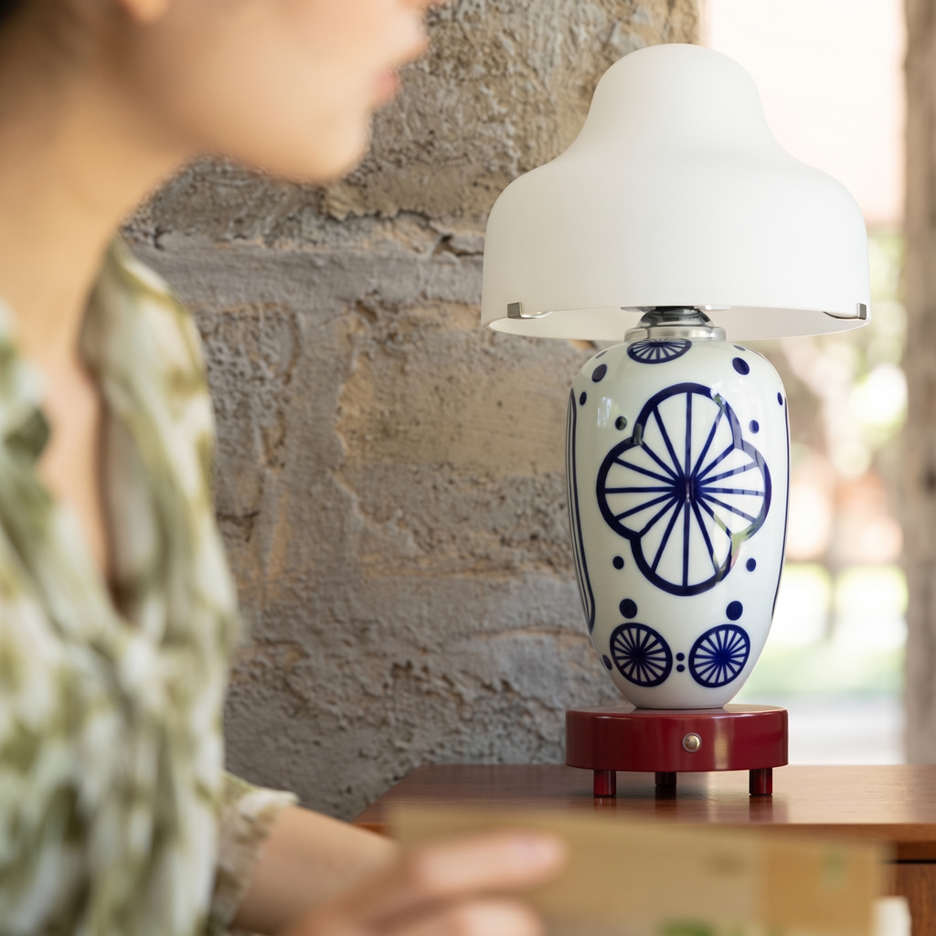 Cerunelle Azure Bloom Table Lamp