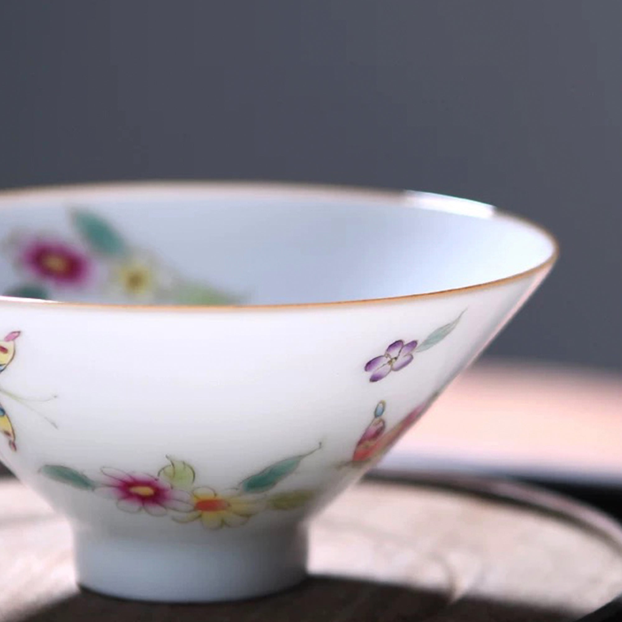 Hand-Painted Thin-Walled Pure White Porcelain Tea Cup