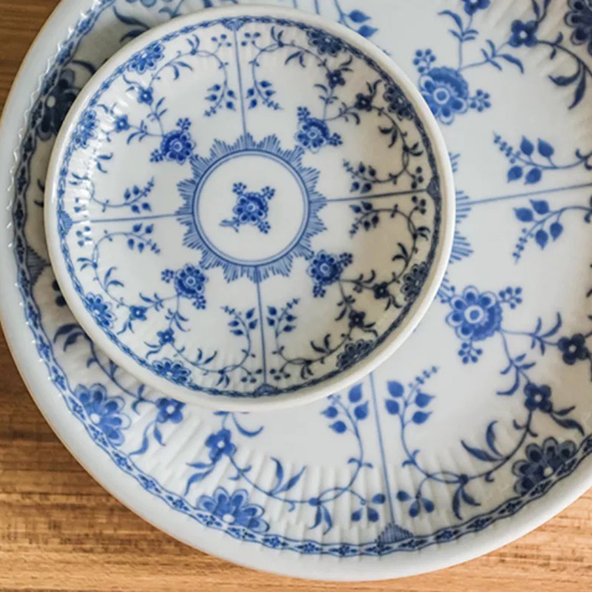 Japanese Arabesque Floral Tableware