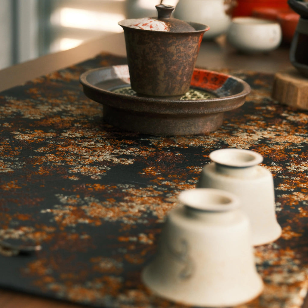 Midnight Blossom – Black & Gold Floral Brocade Gongfu Tea Mat